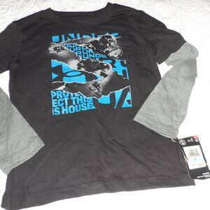 Under Armour Boys/Youth  Short Sleeve Shirt-Size 5--- New with tags-